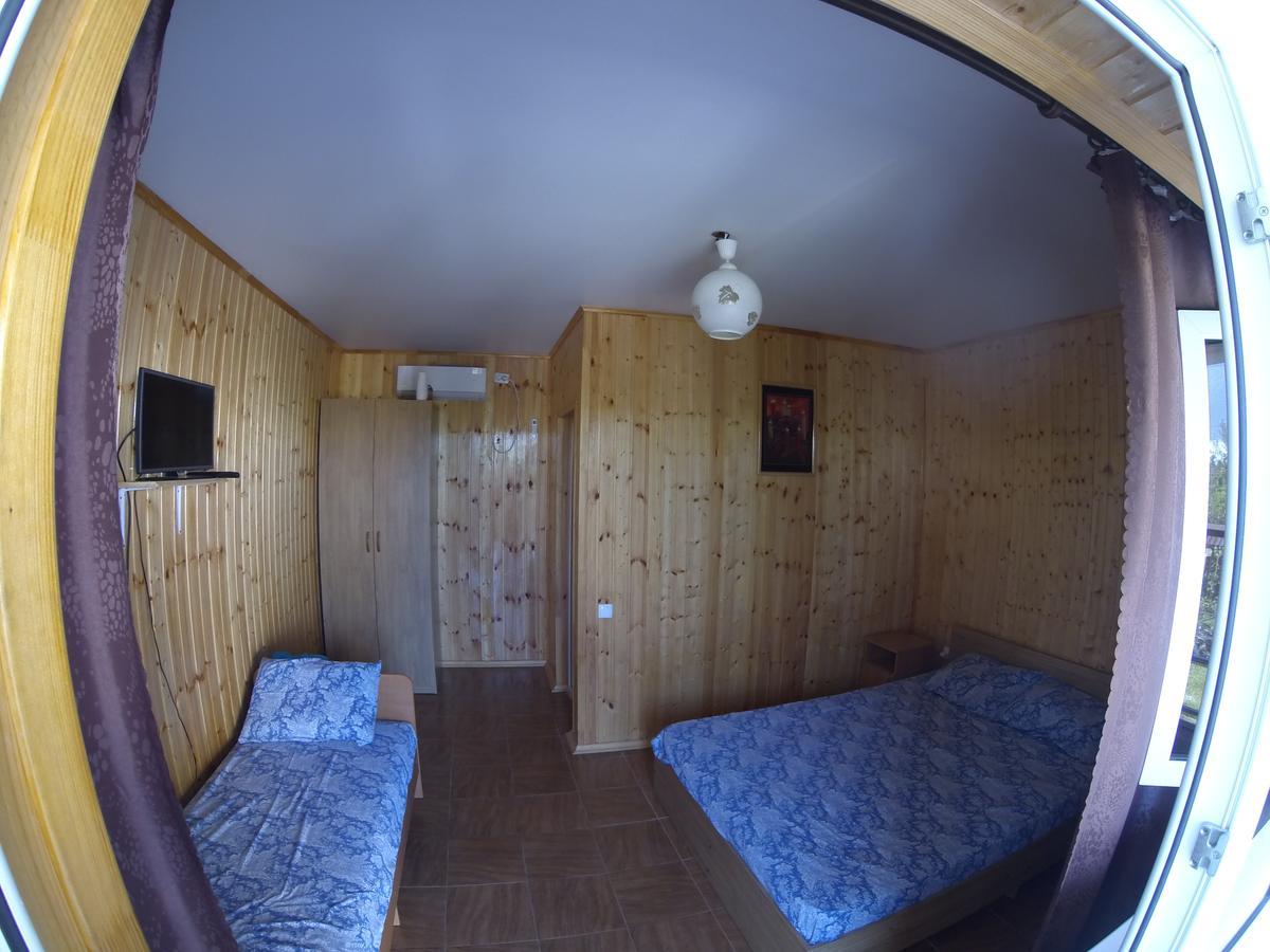 Guest House On Sayat-Nova 7A Alakhadzi Esterno foto